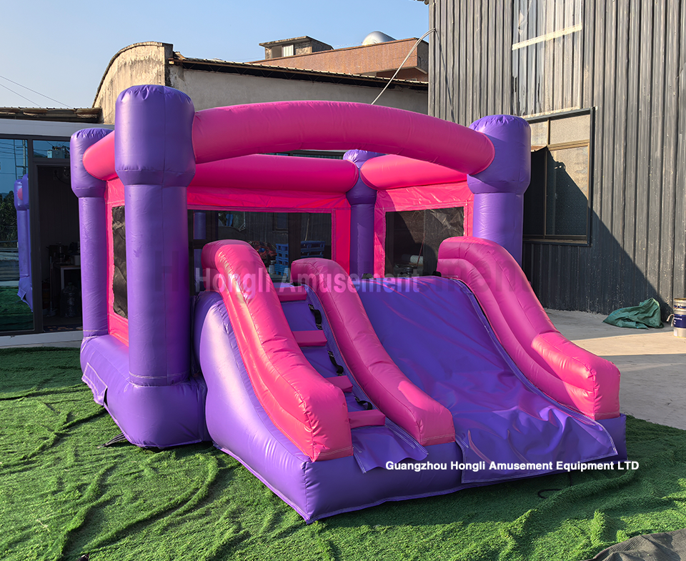 inflatable bounce castle