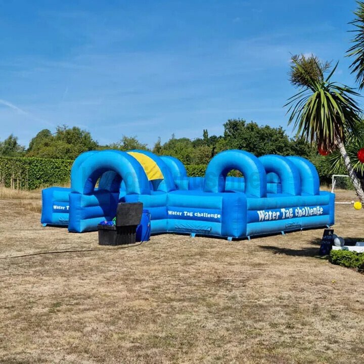 Inflatable kids fun maze arena