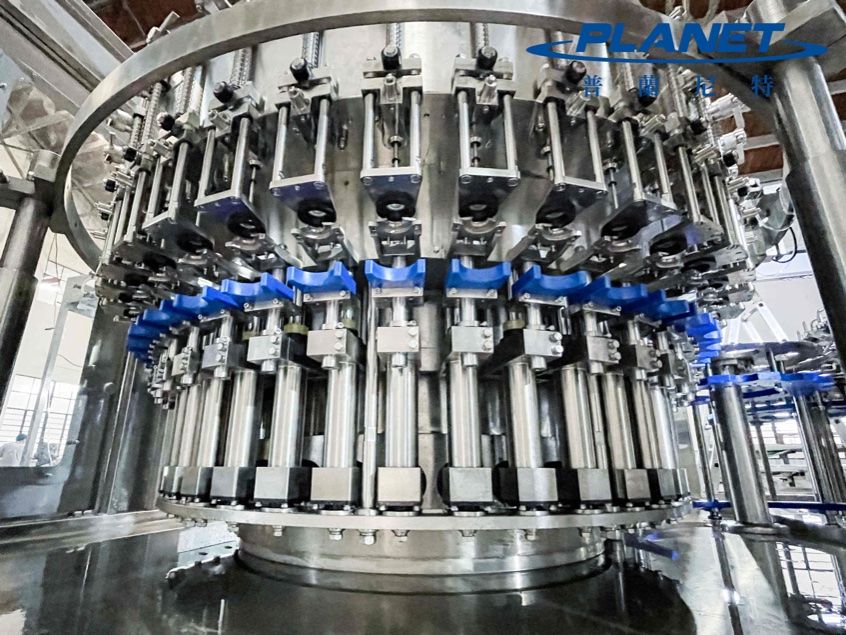 Carboanted drinks filling heads