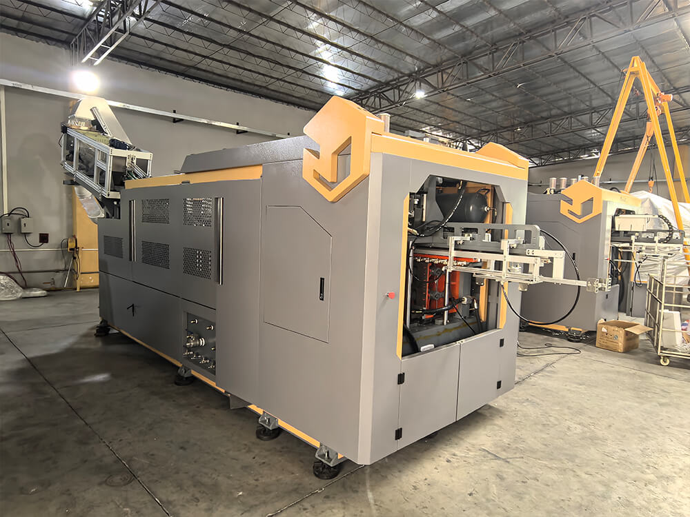 Automatic Blowing Machine