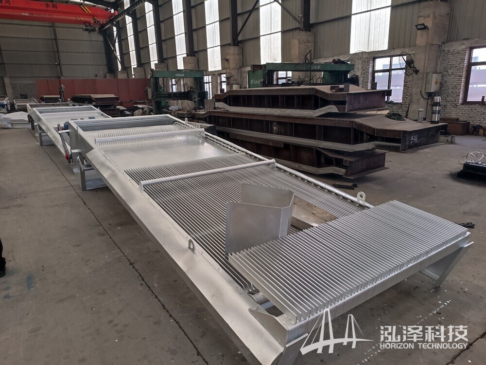 Automatic Rubbish Grill Screen