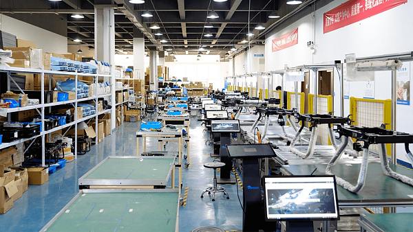 无人机生产线-3.jpg