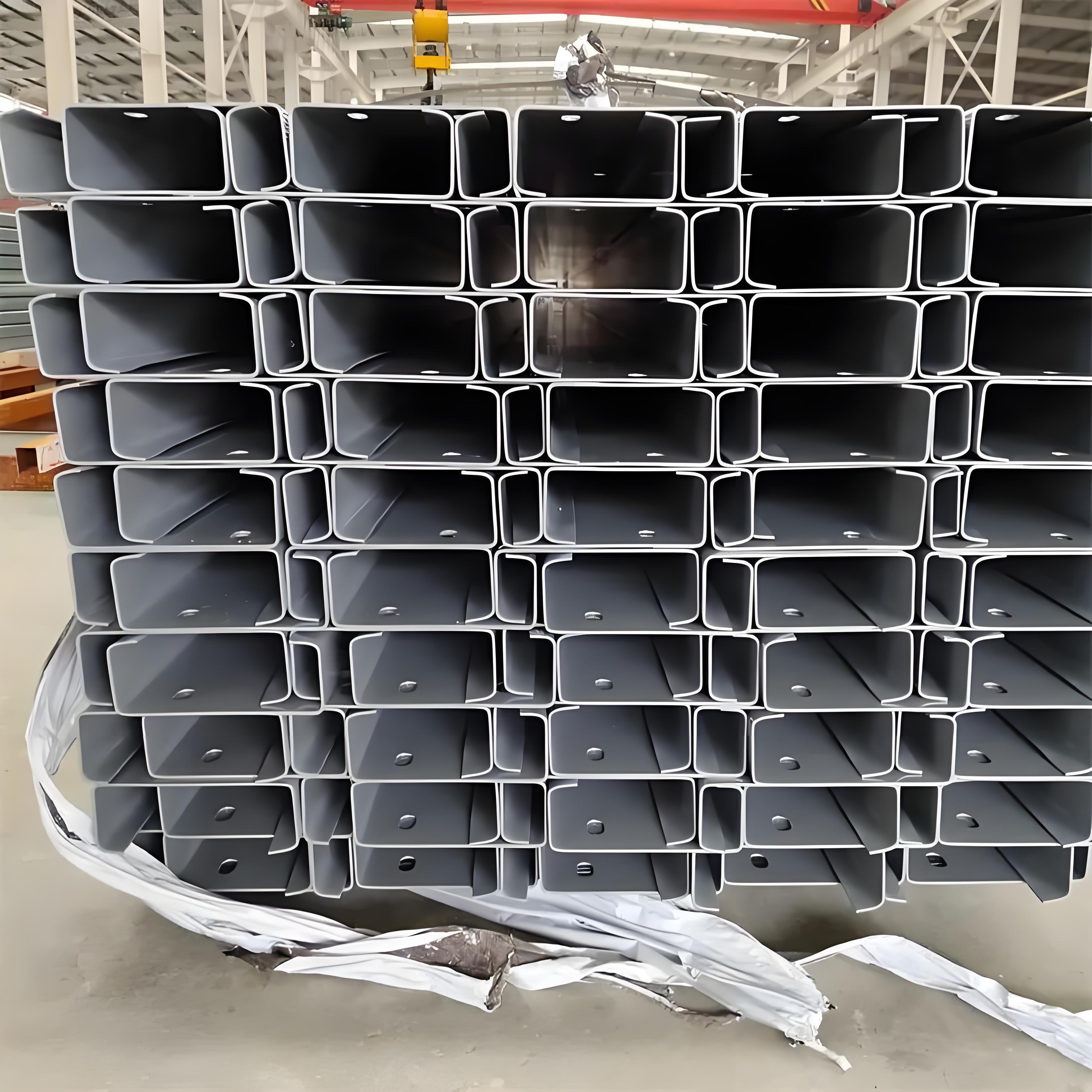 Welding C-shaped steel