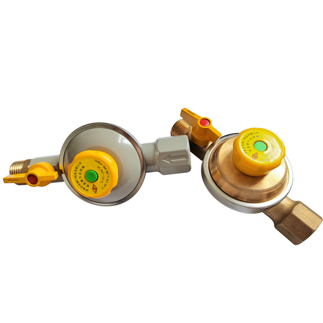 Piped gas self-closing valve