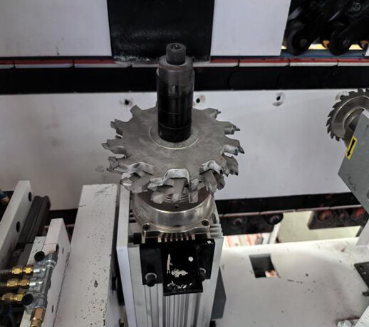 CNC Double Sides 8-Stations Wall Panel Slotting Machine