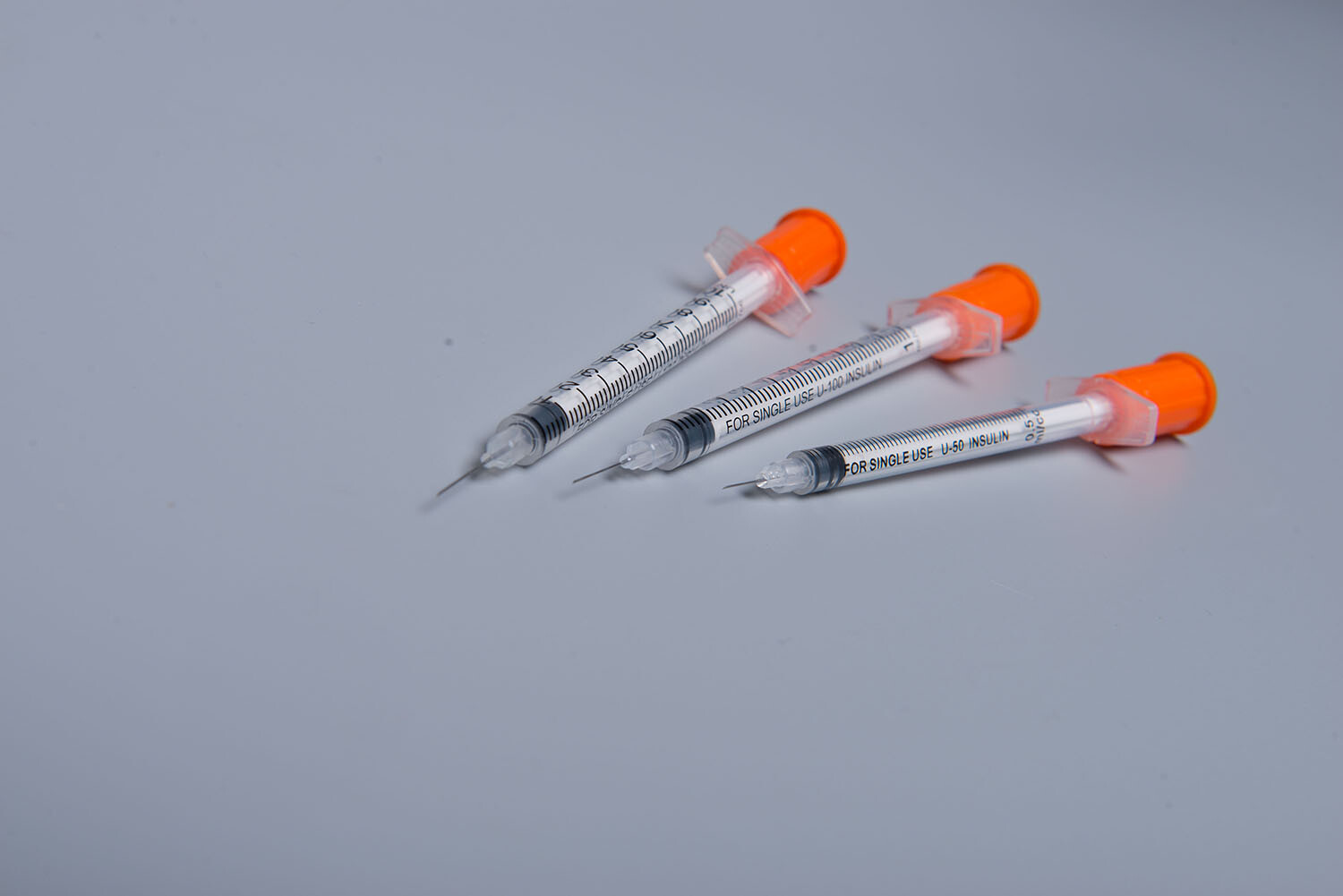 disposable insulin syringe set