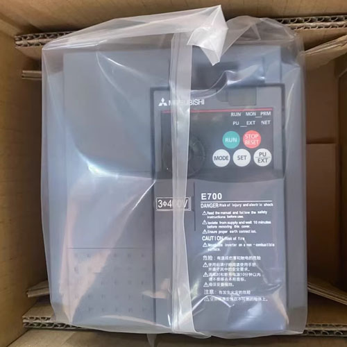 Mitsubishi FR-E740-0.75K-CHT Variable Frequency Drive 3-Phase Inverter