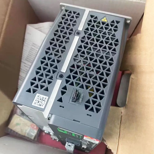 Schneider LXM28AU30M3X AC Servo Drive