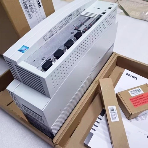 Lenze EVS9323-EPV004 9300 Servo PLC Drive