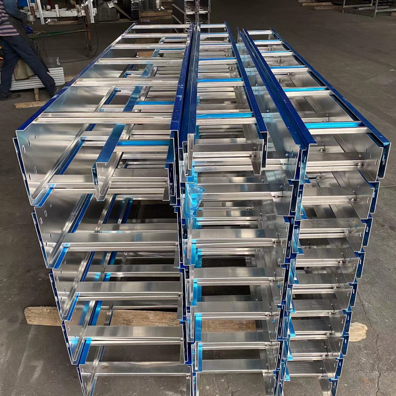 ladder cable tray, cable ladder