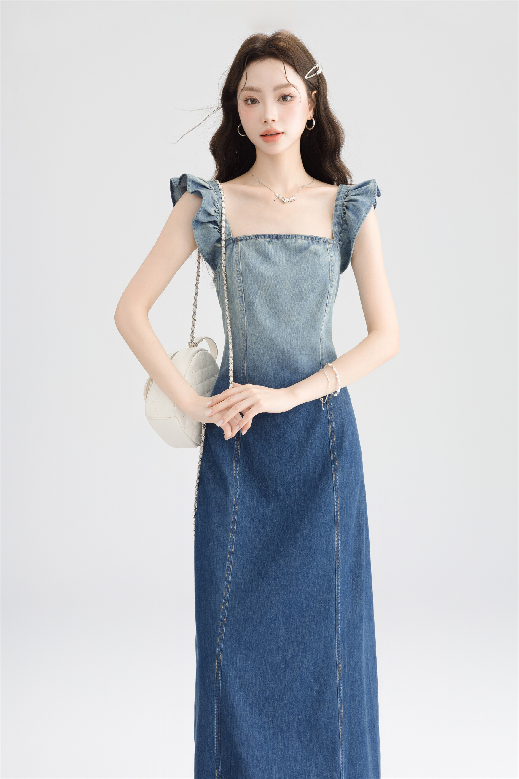 Denim camisole dress1