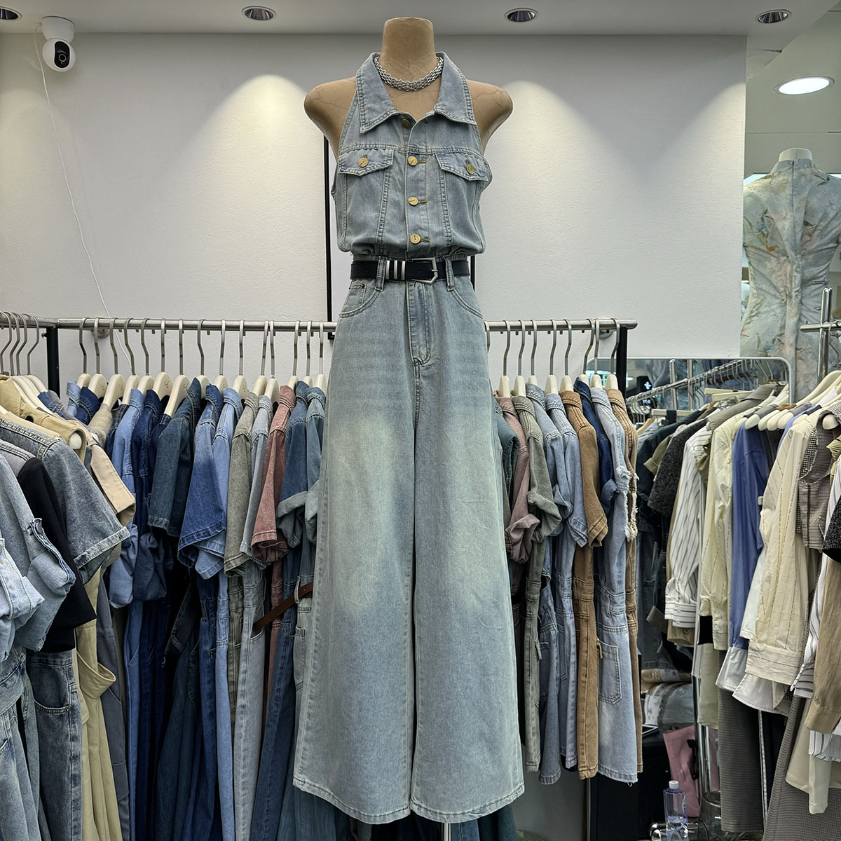 Denim short-sleeved jumpsuit 4