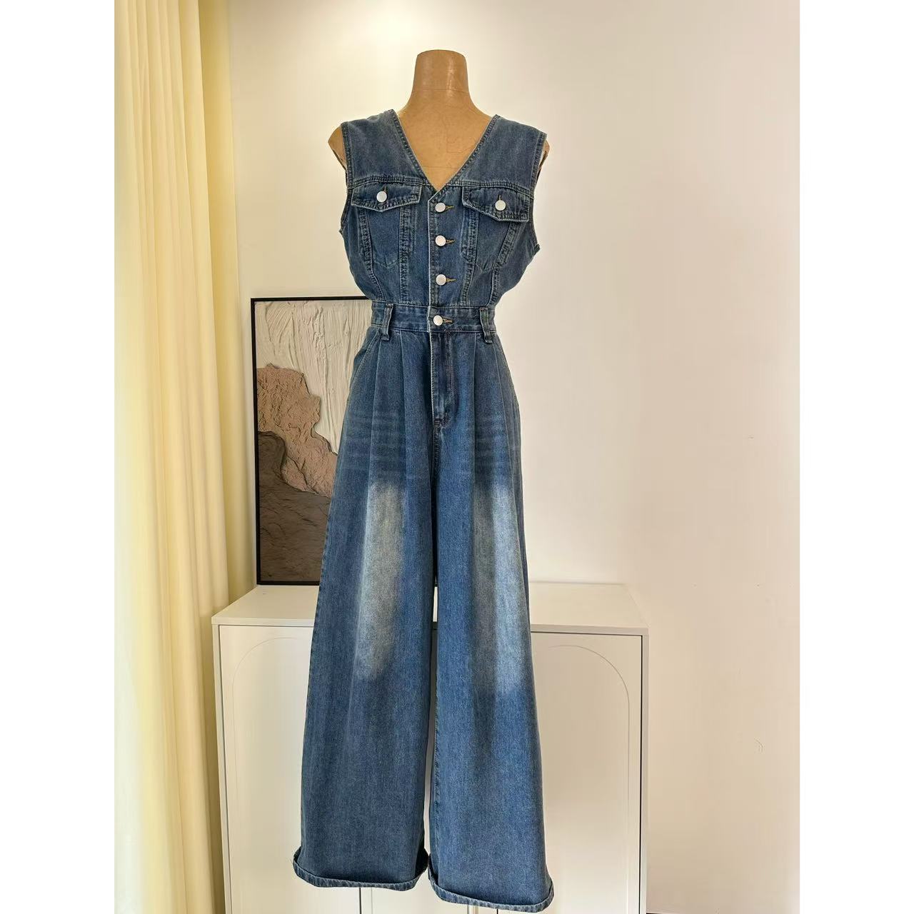 Denim short-sleeved jumpsuit 3