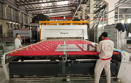 Horno de templado de doble cámara con convección fuerte modelo QDLSSP3370 exportado a Hanói, Vietnam