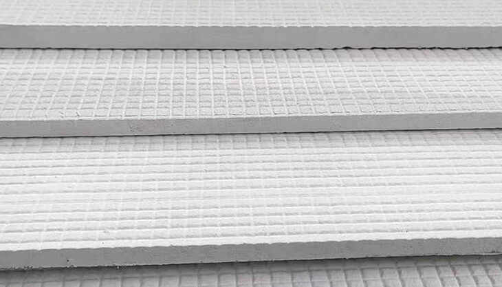 Material de aislamiento térmico (tablero de aislamiento térmico de alta alúmina)