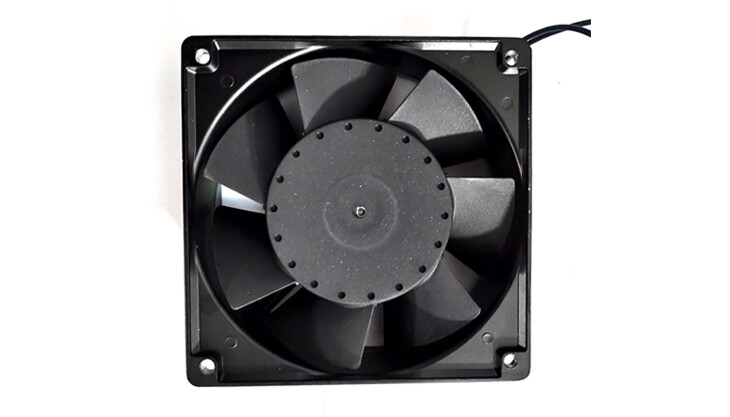 Ventilador de enfriamiento
