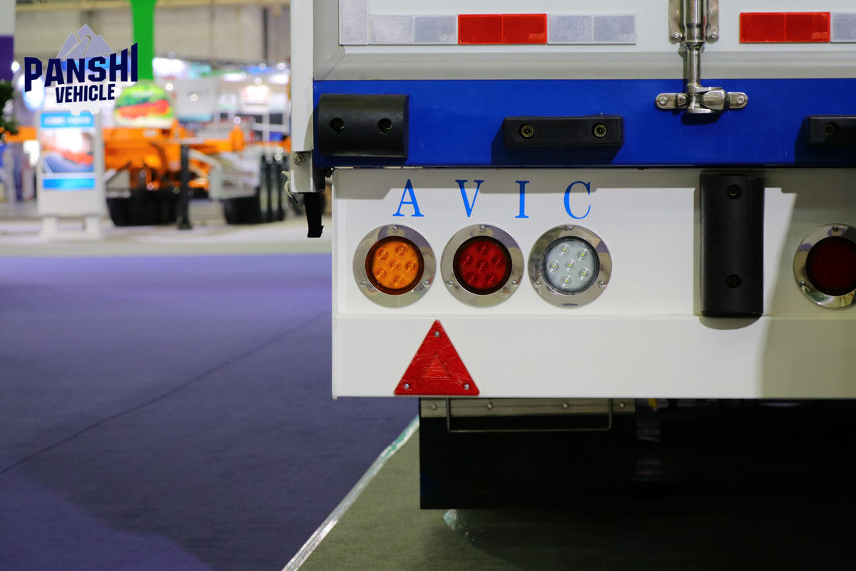 Side Curtain Semi-trailer