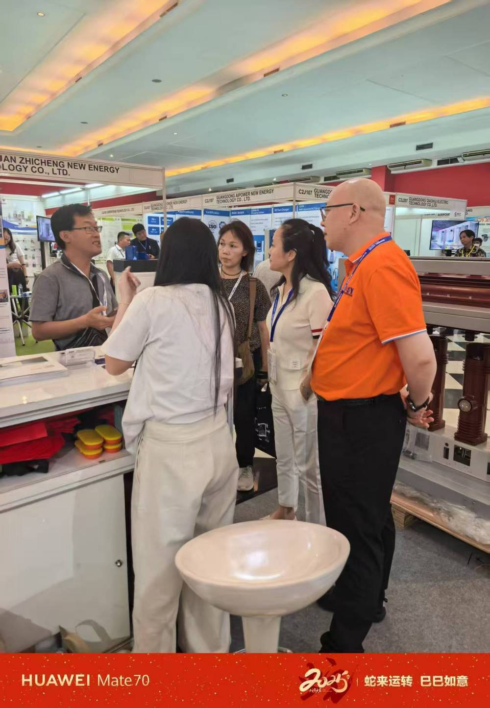 Dongshengyuan Electric made its debut at the Southeast Asia Power Exhibition, showcasing its core distribution products and deepening its regional strategic layout