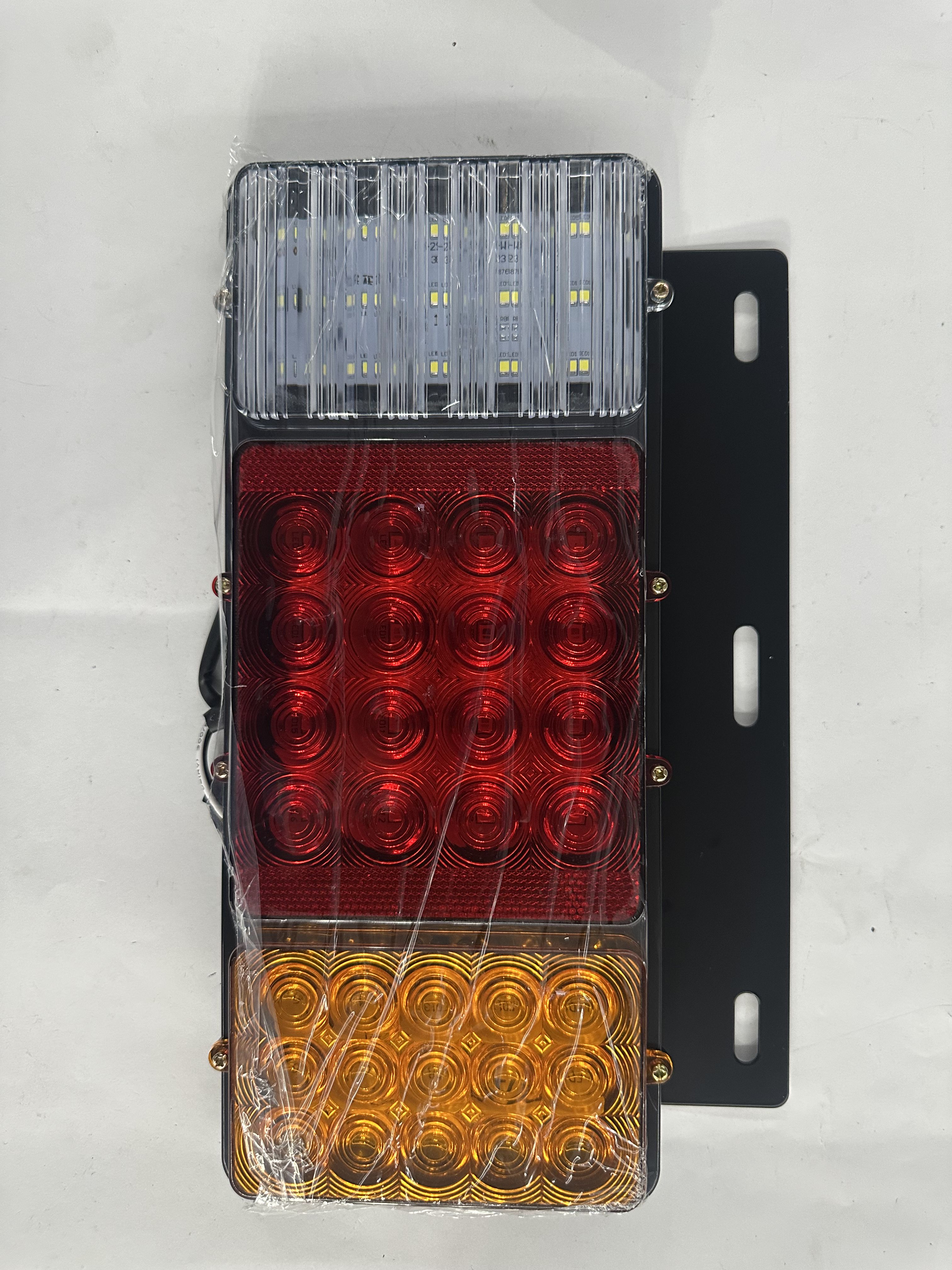 R  SD-2004A