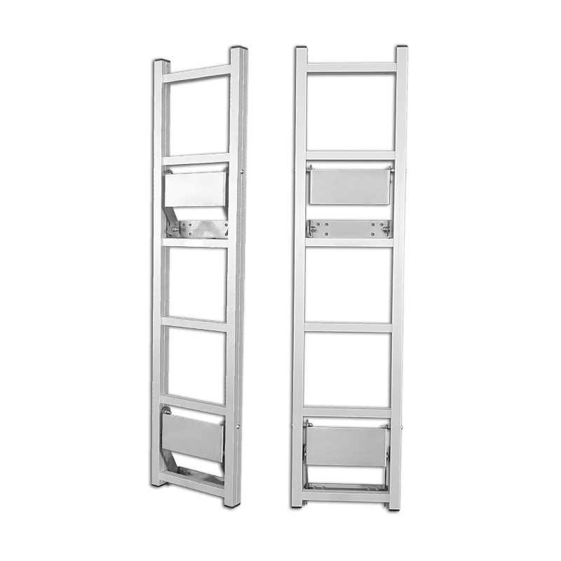 Aluminum alloy folding ladder for fire trucks