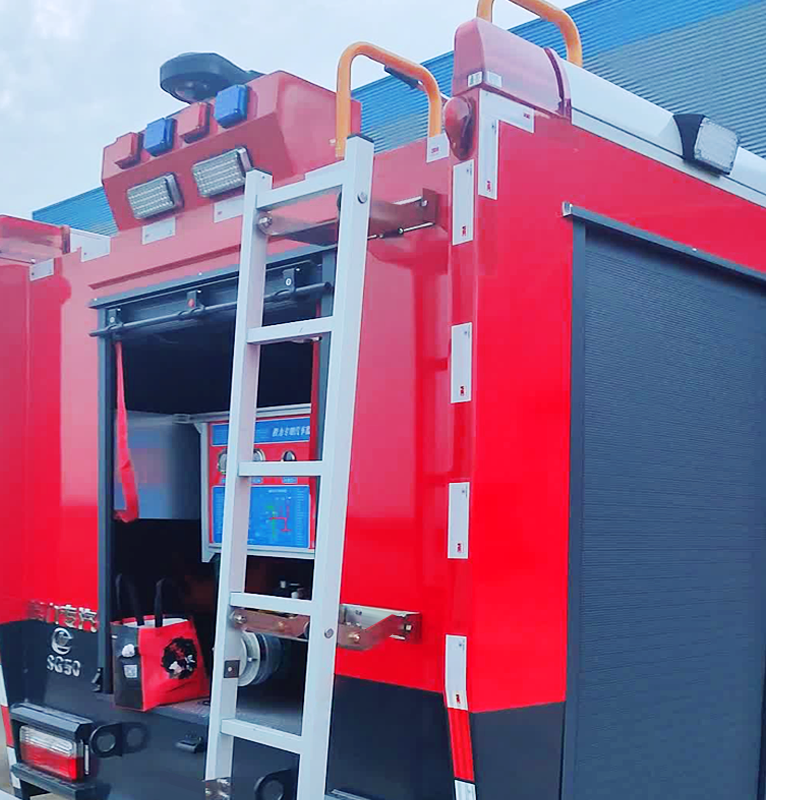 Aluminum alloy folding ladder for fire trucks