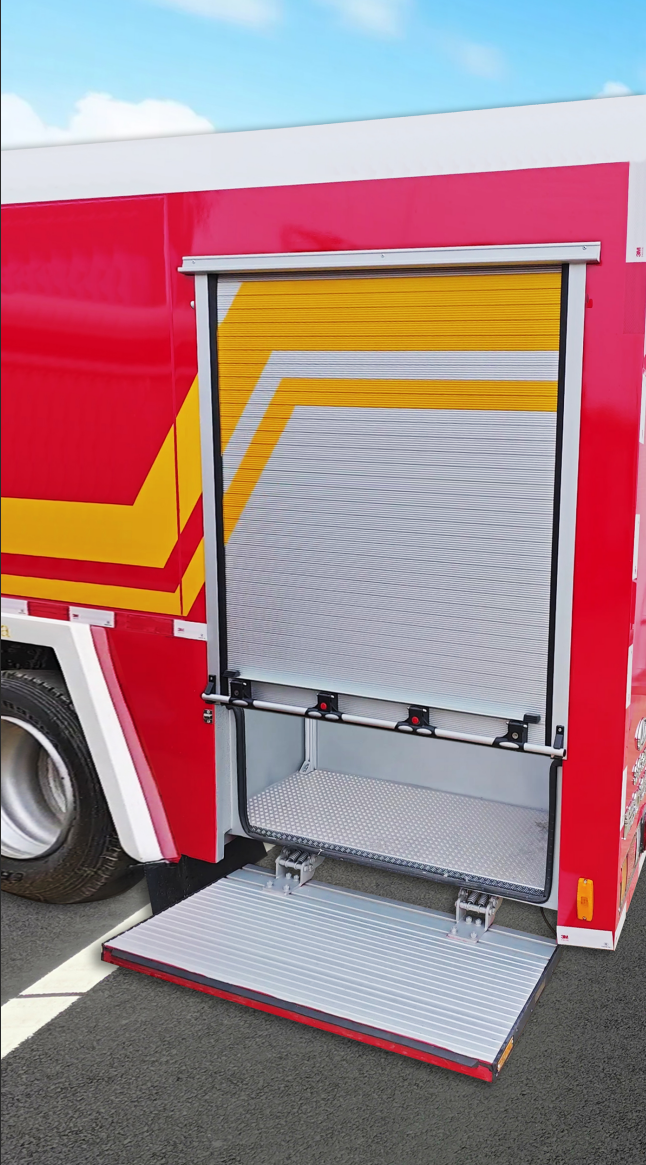 Roll-up door for fire trucks