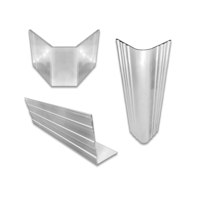 Upper and lower corner covers for reefer trucks
