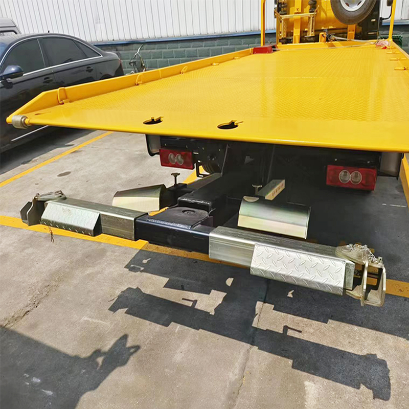 rear boom of a wrecker