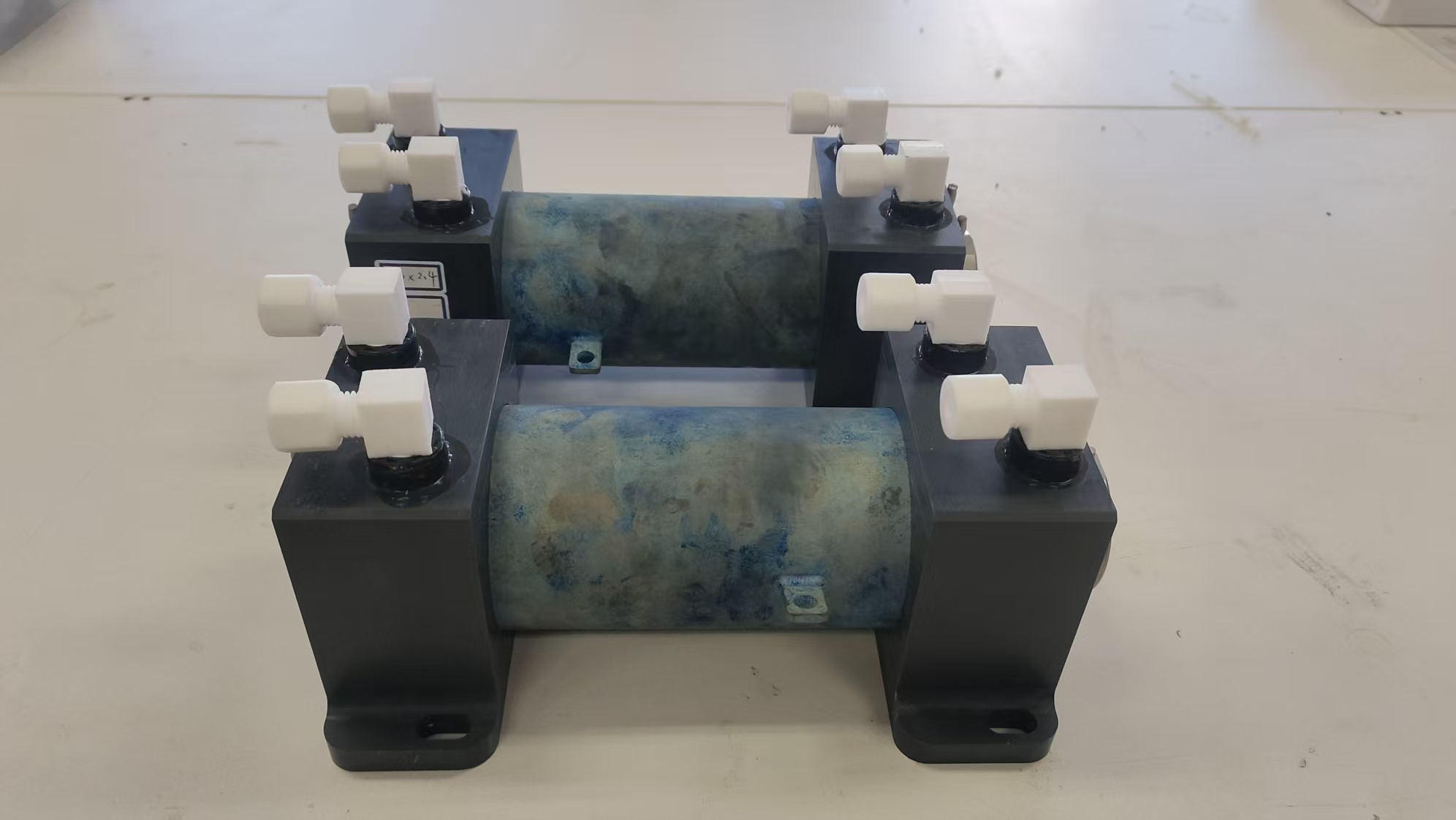 Diaphragm Electrolyzer