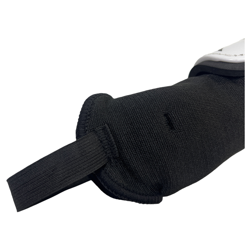 Football shin guards, ankle protectors, strap-fastened shin guards, cycling protective gear