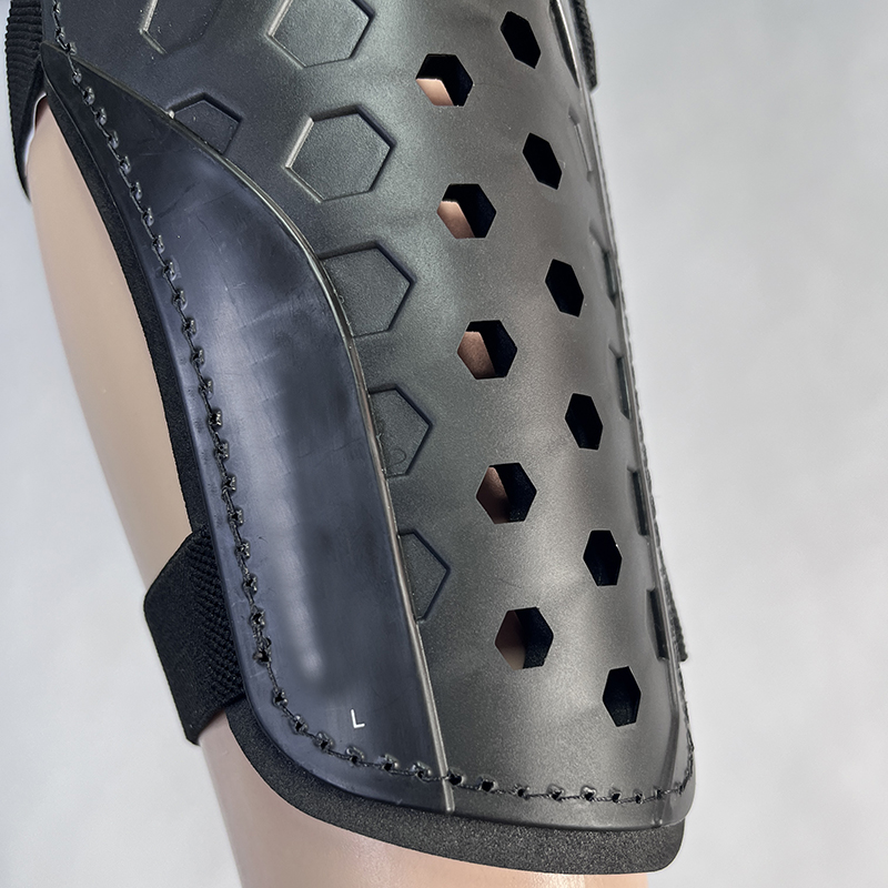 Football shin guards, ankle protectors,  cycling protective gear,strap-fastened shin guards