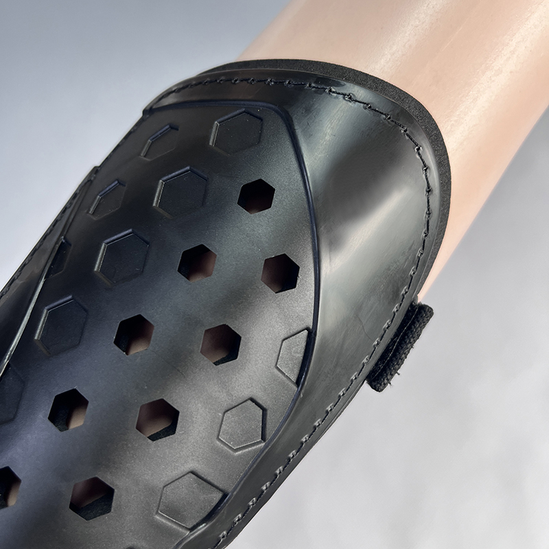 Football shin guards, ankle protectors,  cycling protective gear,strap-fastened shin guards