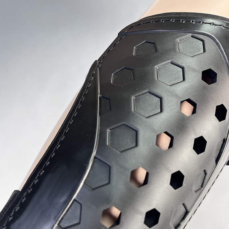 Football shin guards, ankle protectors,  cycling protective gear,strap-fastened shin guards