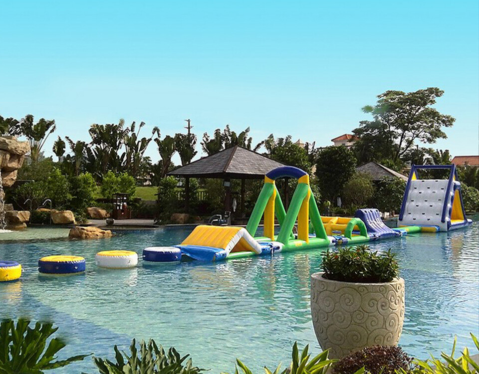 Swimming Pool Obstacle Course-2