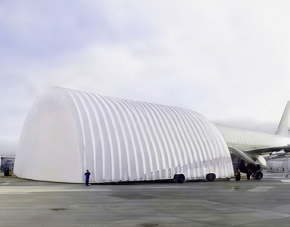 Hangar maintenance tent-06