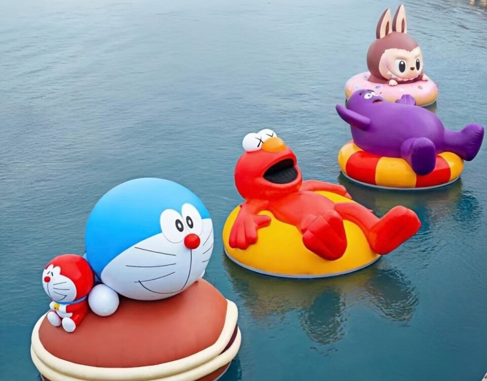 Inﬂatable Visual Merchandising Items-3