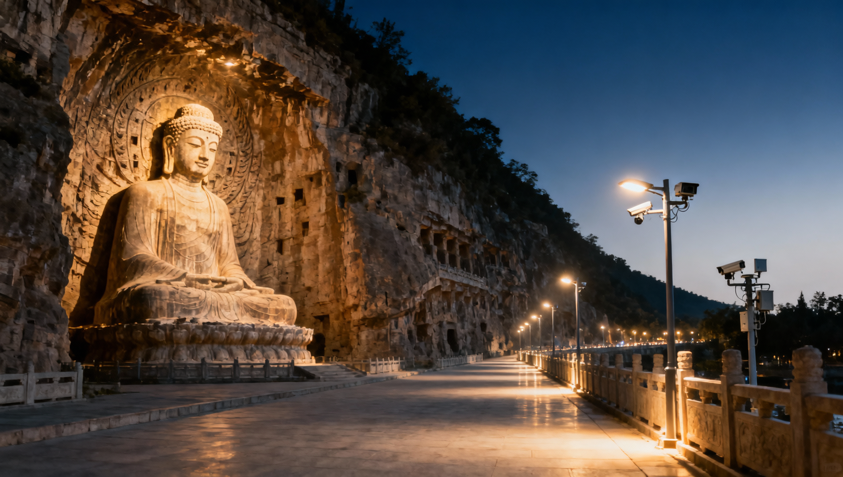 Is Henan suitable for solo travel? Public safety, transportation accessibility, accommodation safety, and real feedback from female travelers summarized