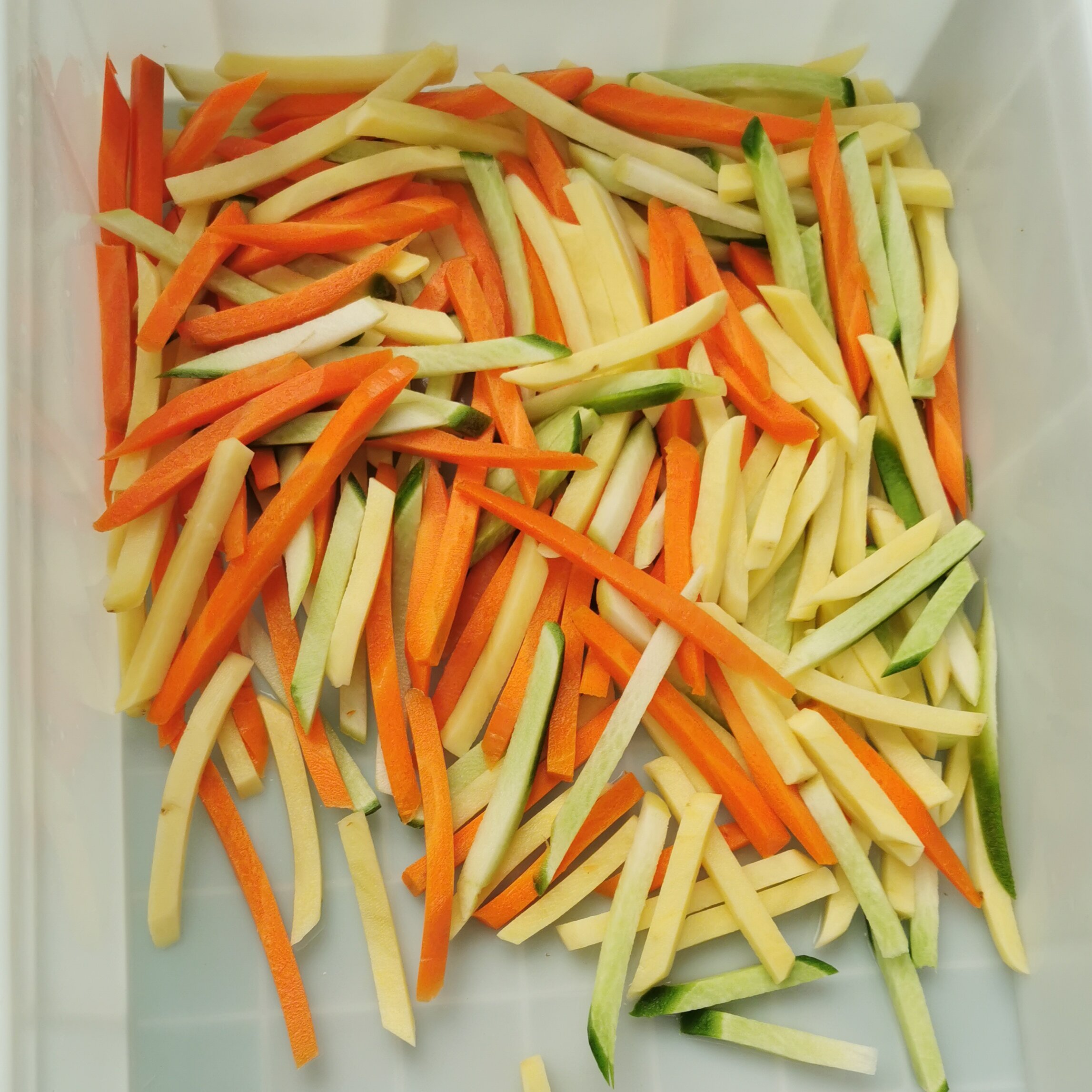Best Commercial French Fry Cutter: The Restaurant Owner’s Equipment Guide