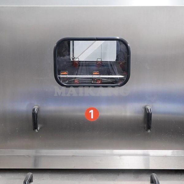 Removable panel with visible window which is easy to observe egg trays washing processing and maintain.