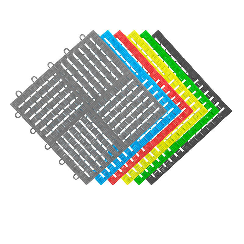 Four-grid anti-slip mat