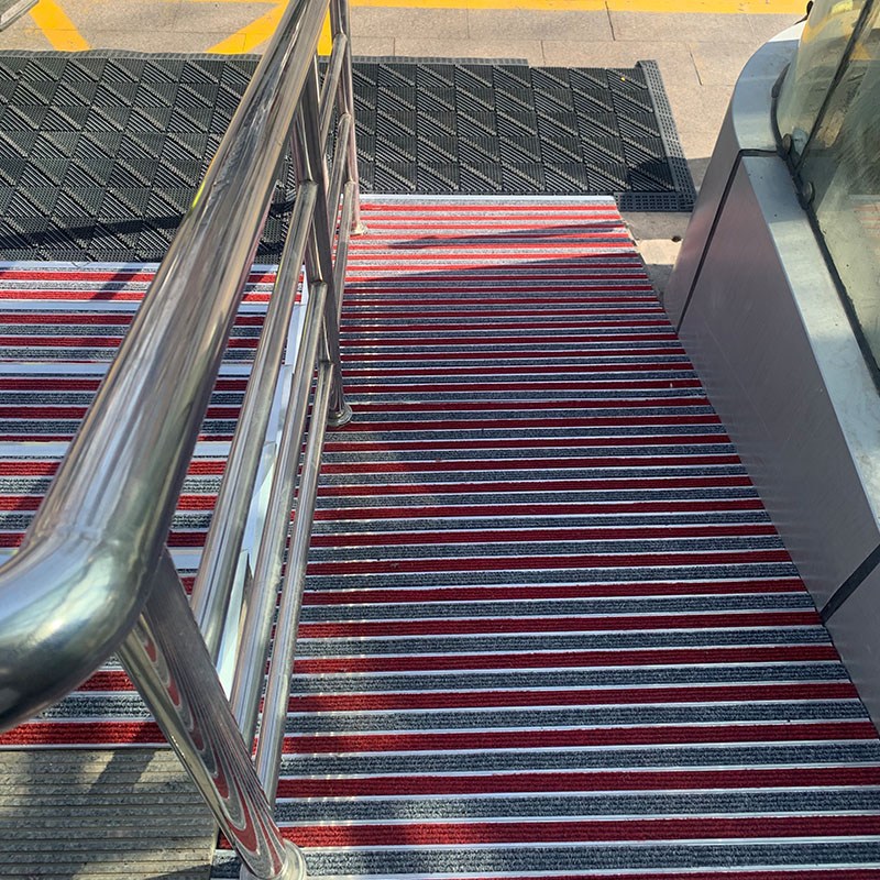 Flat-laid aluminum alloy