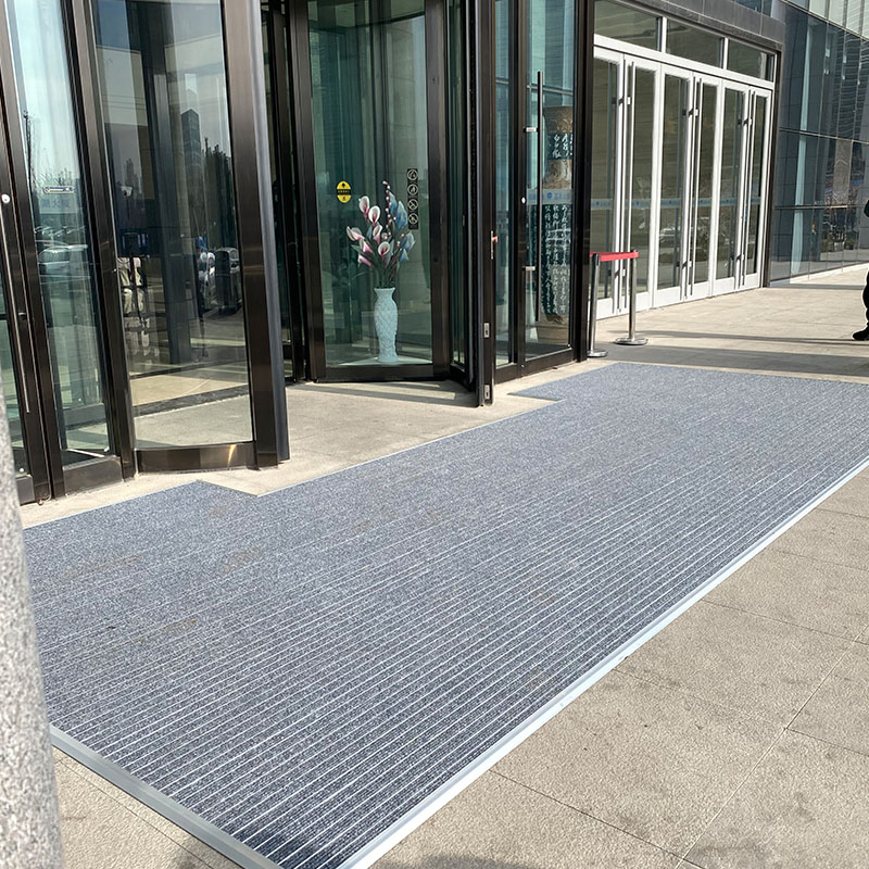 Flat-laid aluminum alloy