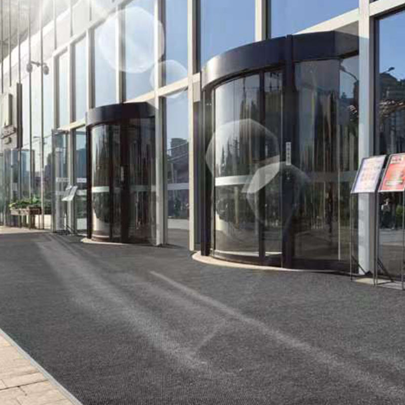 Pineapple patterned carpet