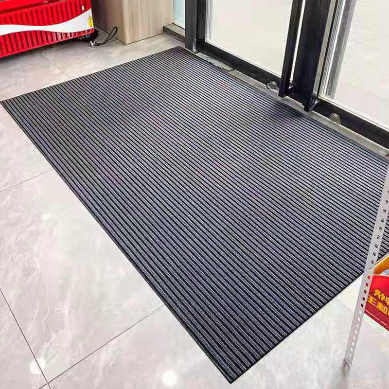 Three-striped carpet