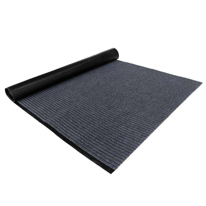 Three-striped carpet