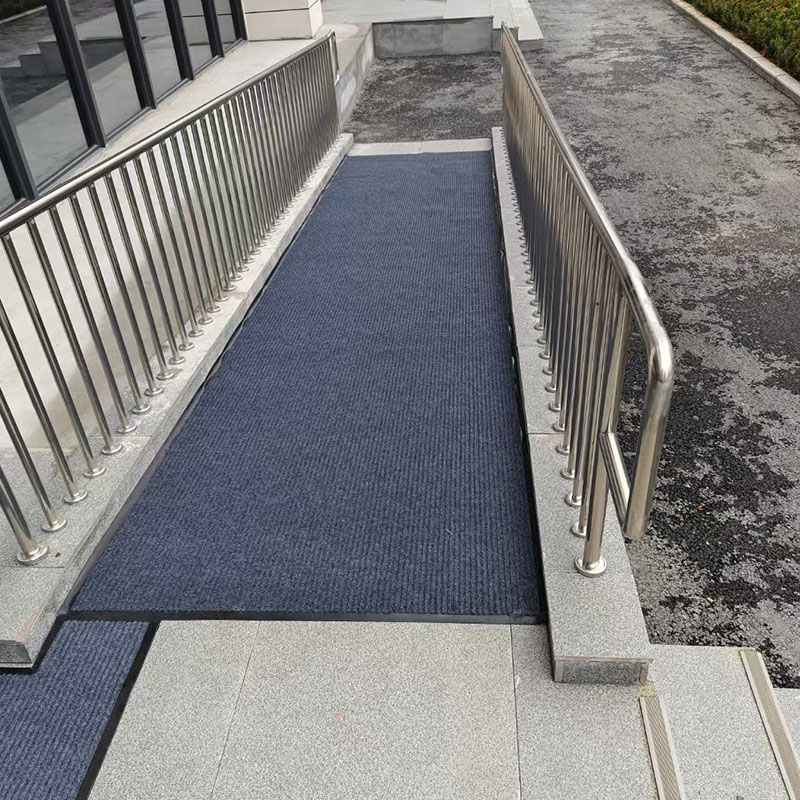 Double-striped carpet