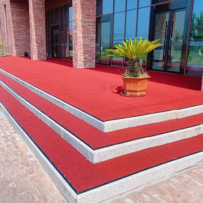 Double-striped carpet