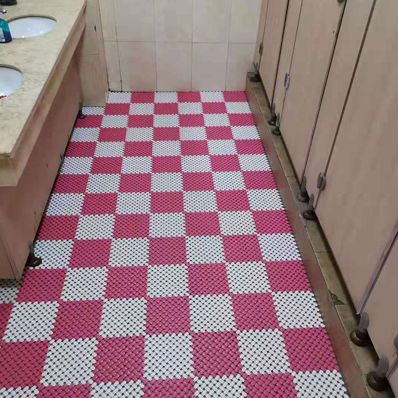 Bathroom anti-slip mat