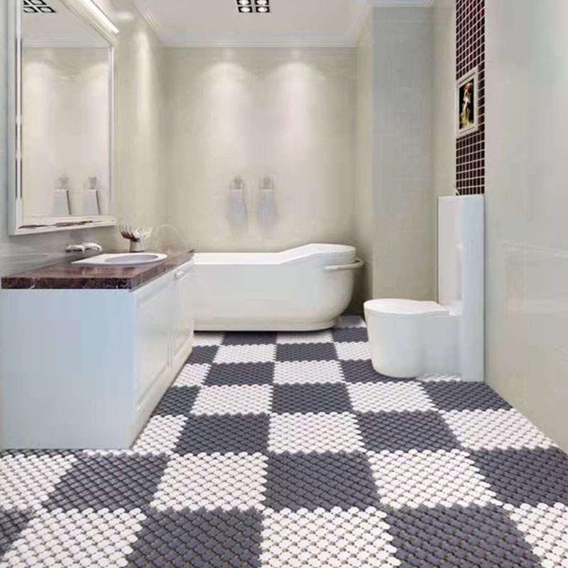 Bathroom anti-slip mat