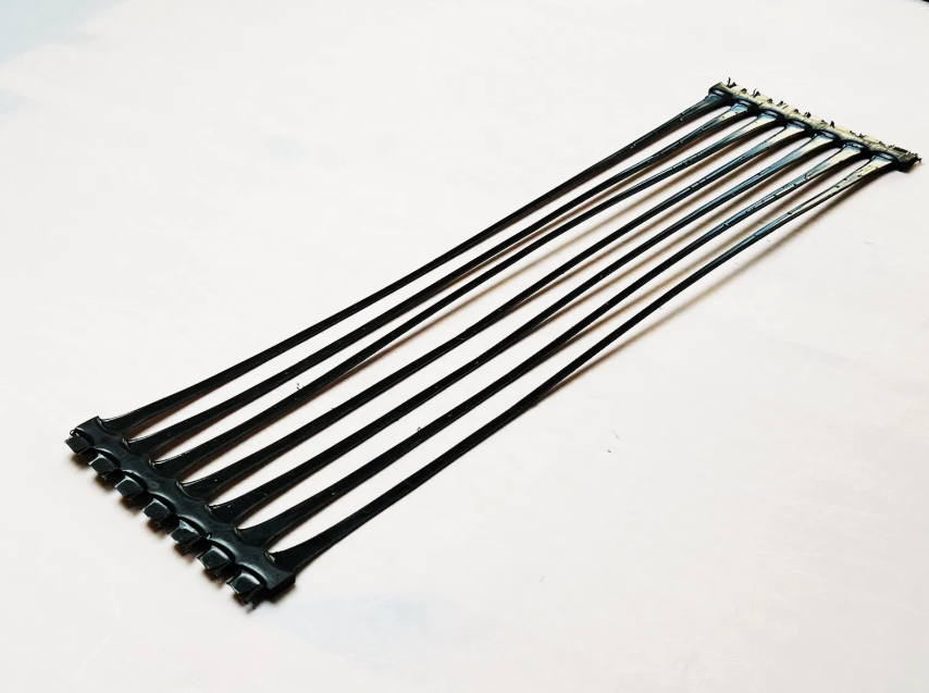 Uniaxial plastic geogrid Uniaxial plastic geogrid